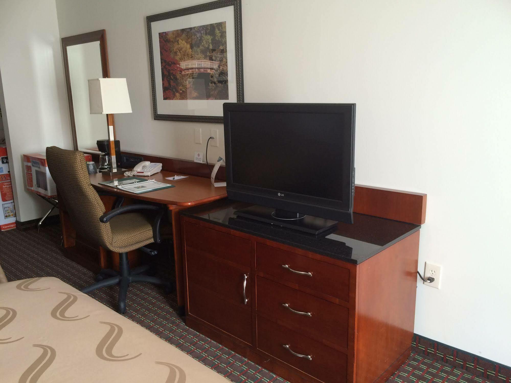 Days Inn By Wyndham Hartsfield Jackson Atlanta Airport West College Park Exterior photo